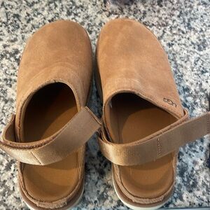 UGG Goldenstar Clogs